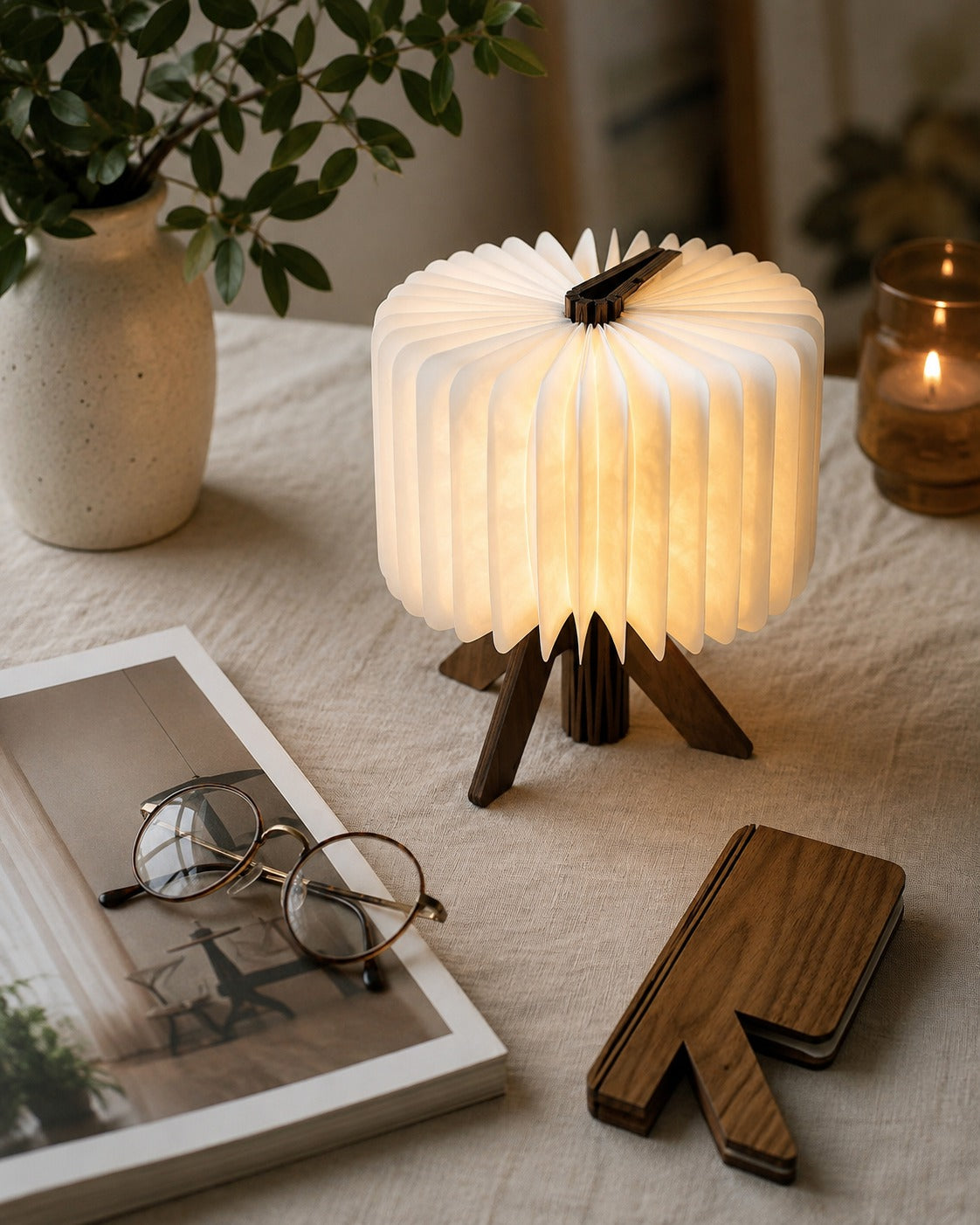 Fashionable Wooden USB Folding Charging Table Lamp